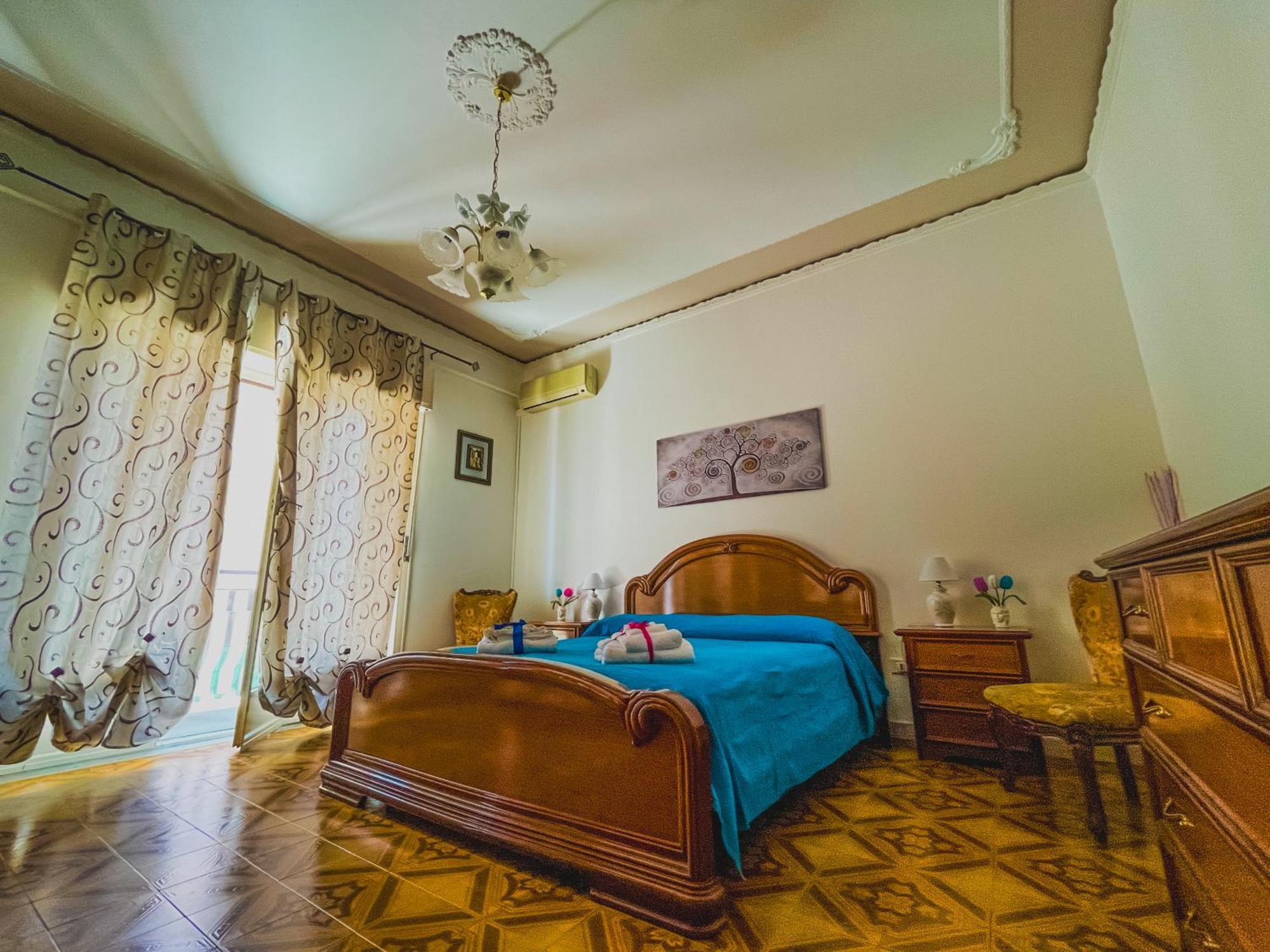 Seaview Terrace Apartment Relax & Comfort In Milazzo, Ture'S Home Eksteriør billede